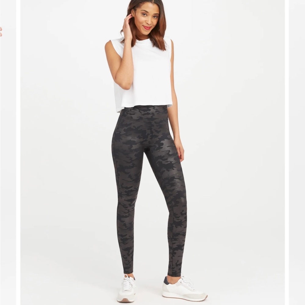 Faux Leather Camo Leggings only worn 1 time